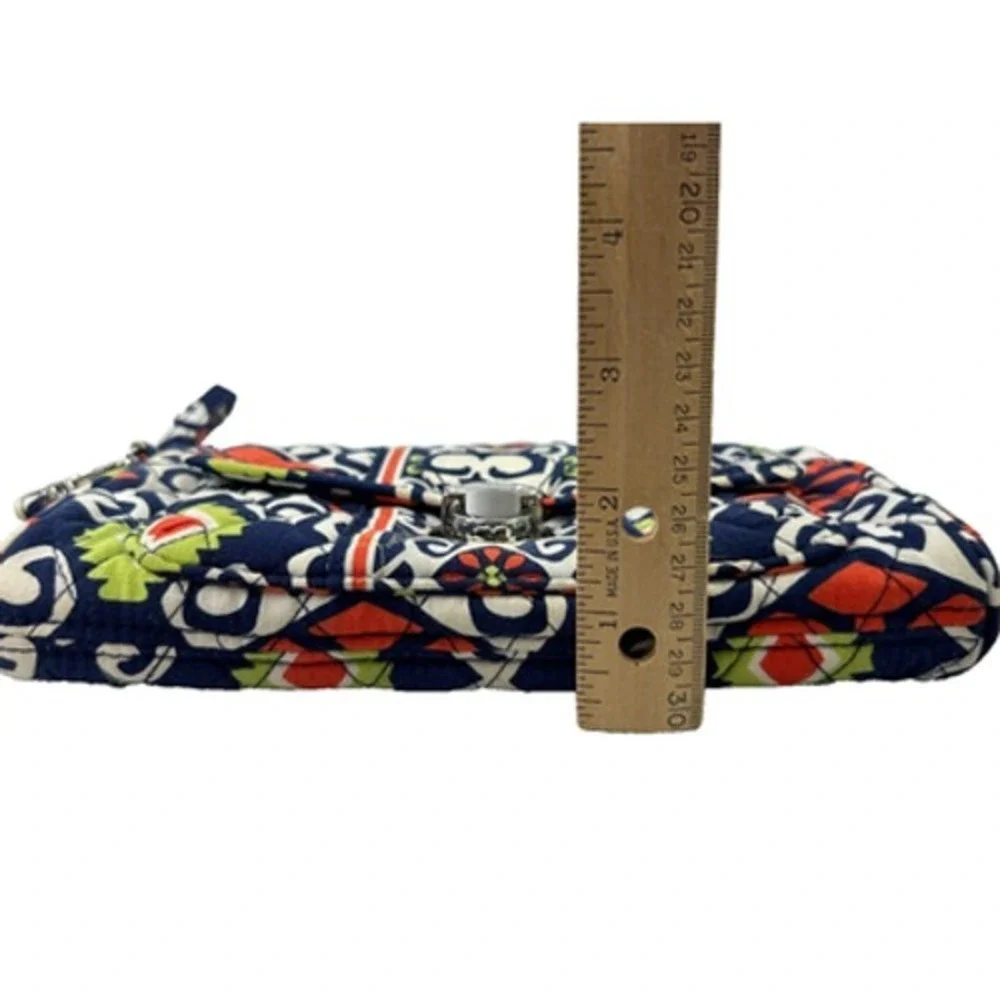 Vera Bradley‎ Sun Valley PUSHLOCK WRISTLET Wallet Womens Zip Top Retired